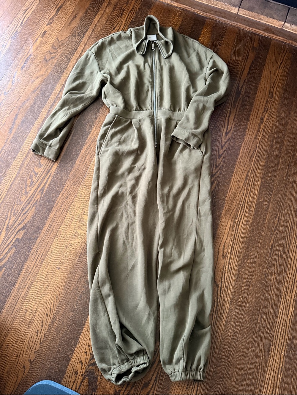 Varley Jessie Olive Green Zip- up jumpsuit large